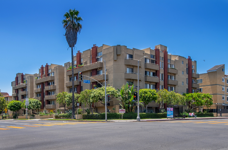 Xenon Investments Buys Koreatown Apartments for $41 Million