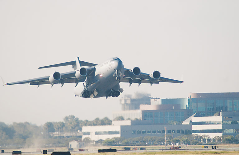 Boeing’s C-17 Gets a Lift From Indian Air Force
