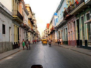 Local Chambers Flock to Havana