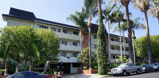 Los Feliz Apartment Complex Sells for More than $17M