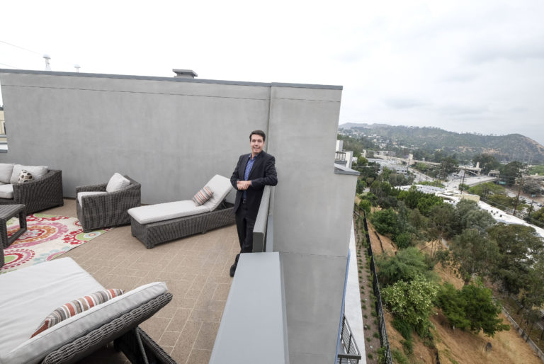 Rooftop Decks Prove Draw at Homes too Small for Traditional Backyards