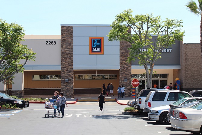 Investor Pays $20.7 Million for 7.3-Acre Shopping Center in La Verne