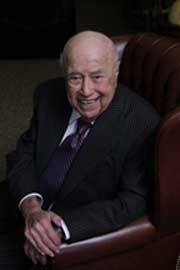 Bernard Roth Dies at 95