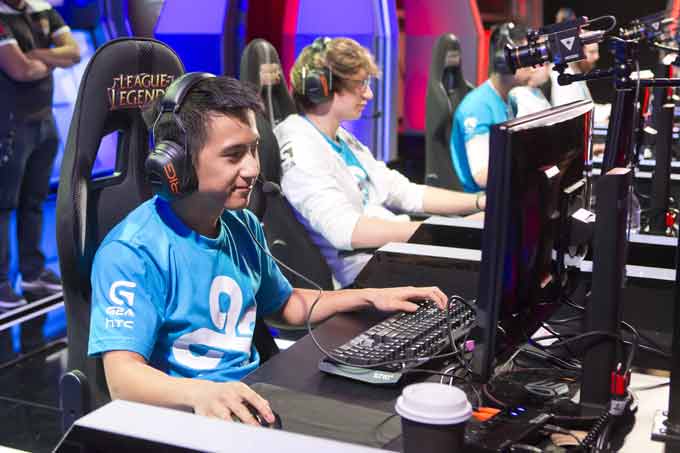 E-Sports Operator Cloud9 Raises $25 Million from WWE, Others