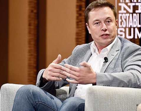 Musk’s Tesla Pay Package Wins Shareholder Approval