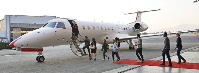 Air Charters Get Boost From Hot Economy, Local Congestion