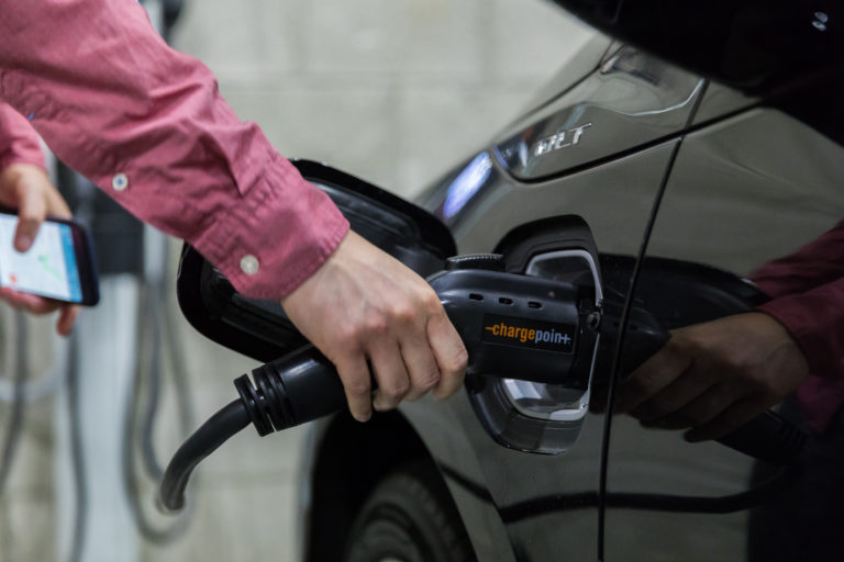 Edison to Build 38,000 EV Charging Stations