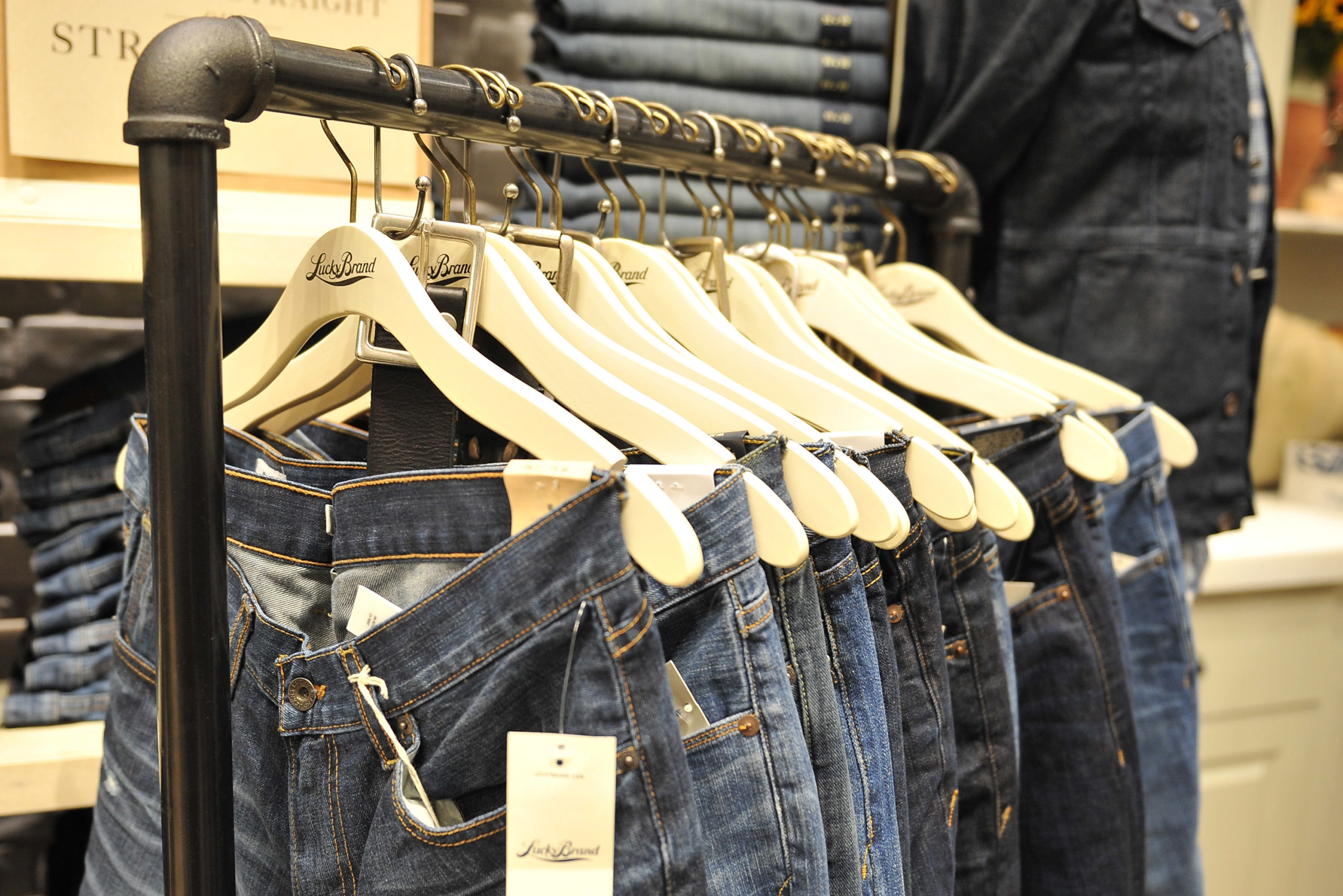 Lucky Brand Jeans Store, Lucky Brand Jeans Store, 6/2015, b…