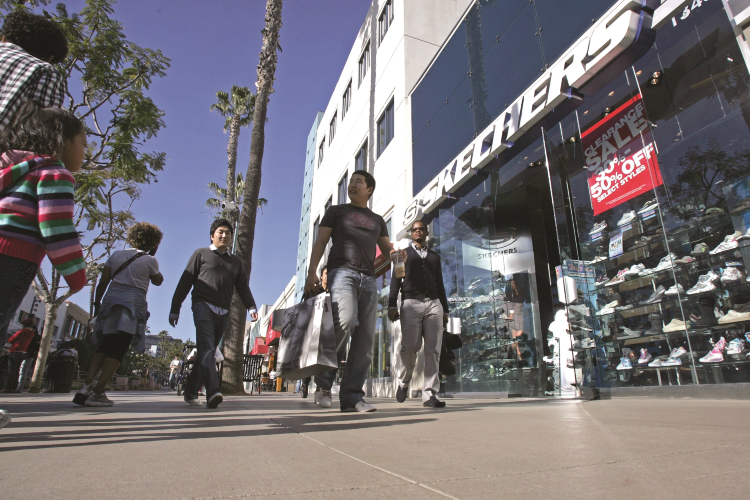 Skechers Reports Record-Breaking Sales, $1.6B Revenue in Third Quarter