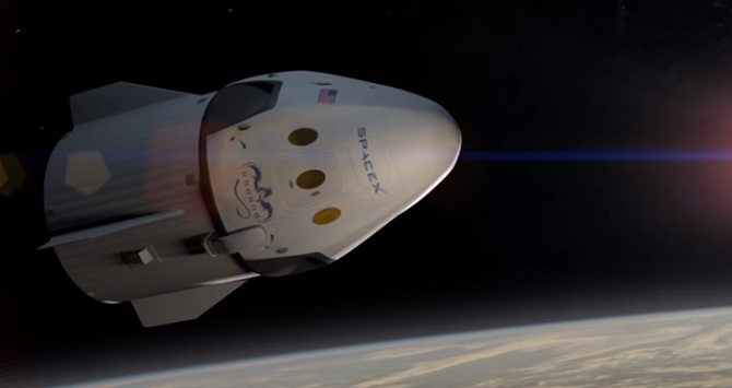 SpaceX Gears Up for Manned Space Flight