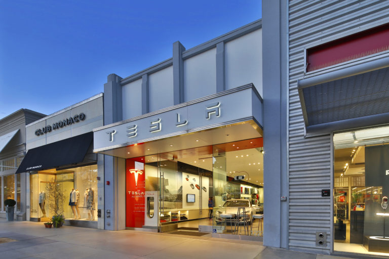 Tesla’s Santa Monica Shop Sells for $15.6M
