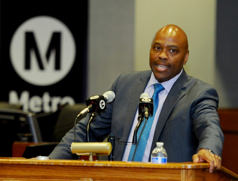 Metro CEO Washington to Step Down in May
