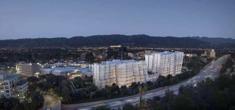 Warner Bros. Expansion Plan Includes Burbank Studios, Gehry Towers
