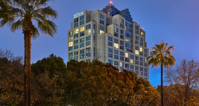 Glendale Hilton Hotel Sells for $73.5 Million