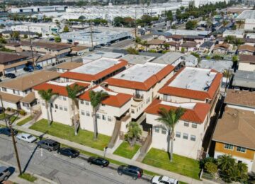 Hawthorne Apartments Sell for $27M