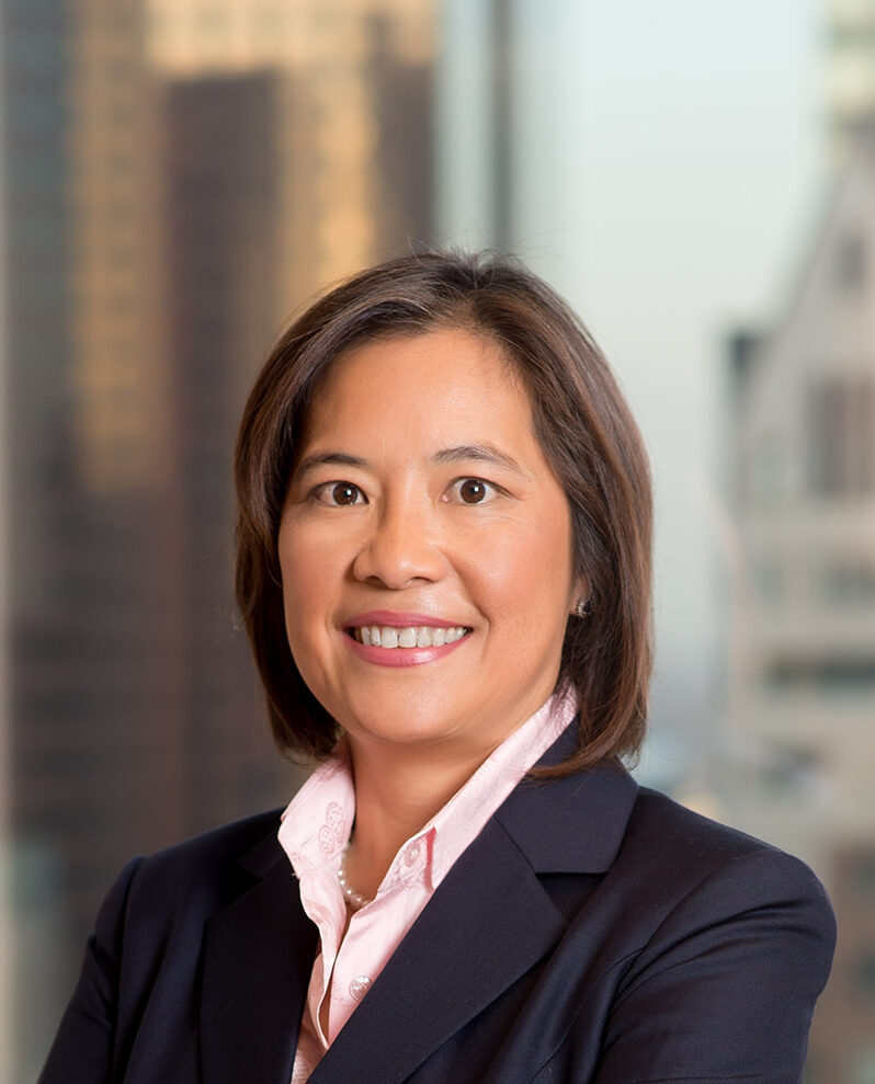 Leaders of Influence: Labor & Employment Attorneys 2022 – Kristine Kwong