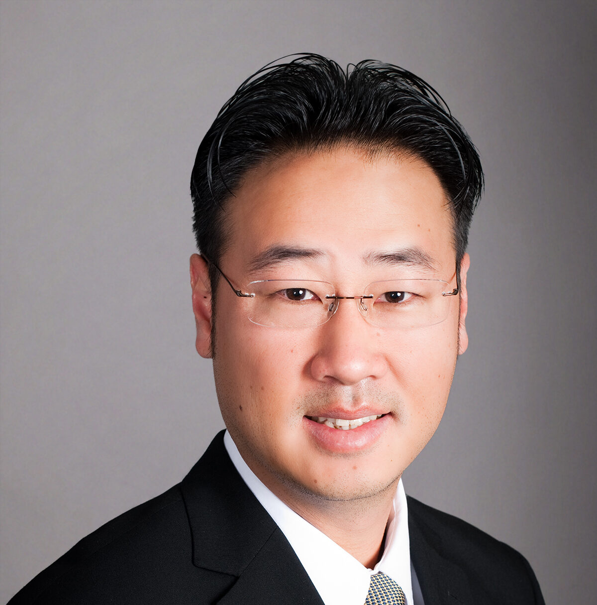 Leaders of Influence: Commercial Real Estate Brokers 2022 – Stephen Lim