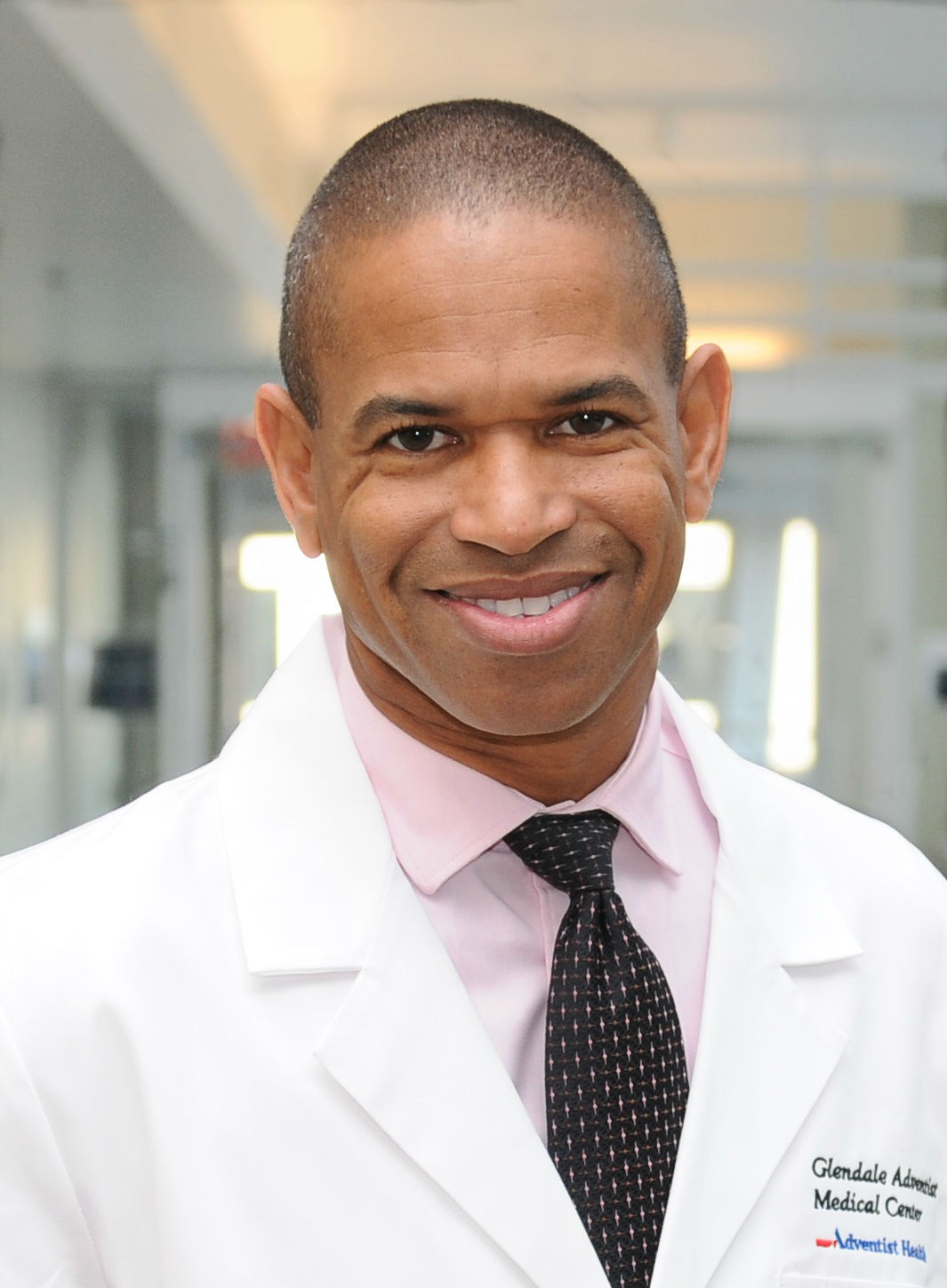 Leaders of Influence: 2023 L.A.’s Top Doctors – Dennis Holmes