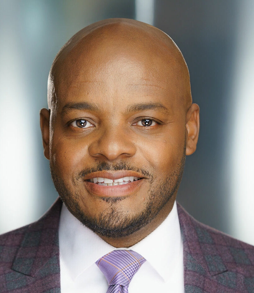 Leaders of Influence: 2023 Minority Attorneys – Reginald Roberts Jr.