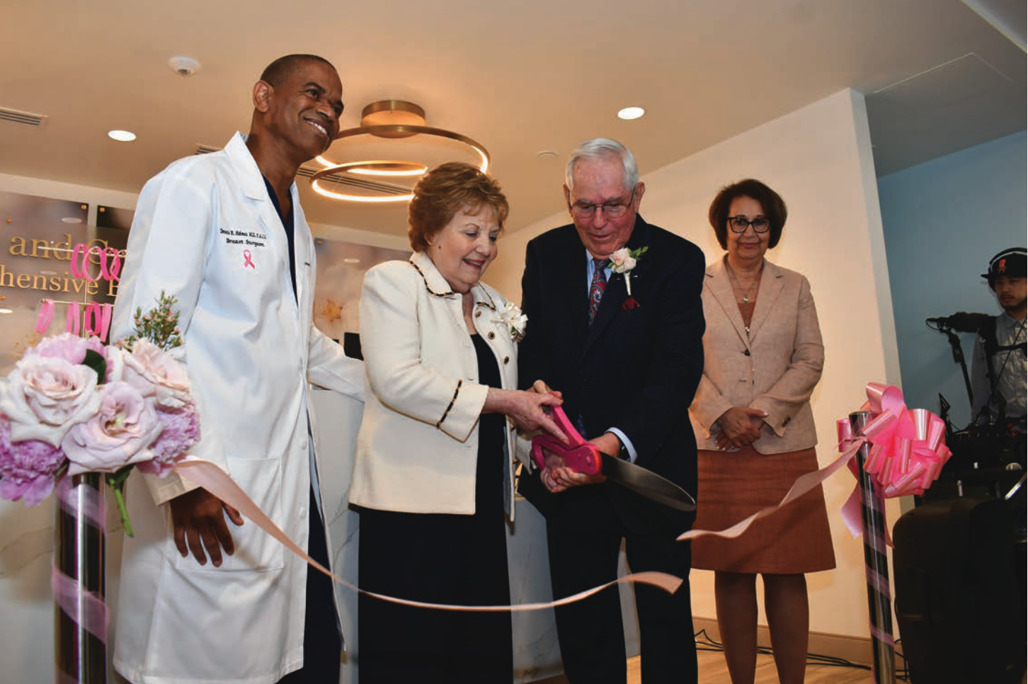 State of the Art Breast Health Center Opens in Glendale Los