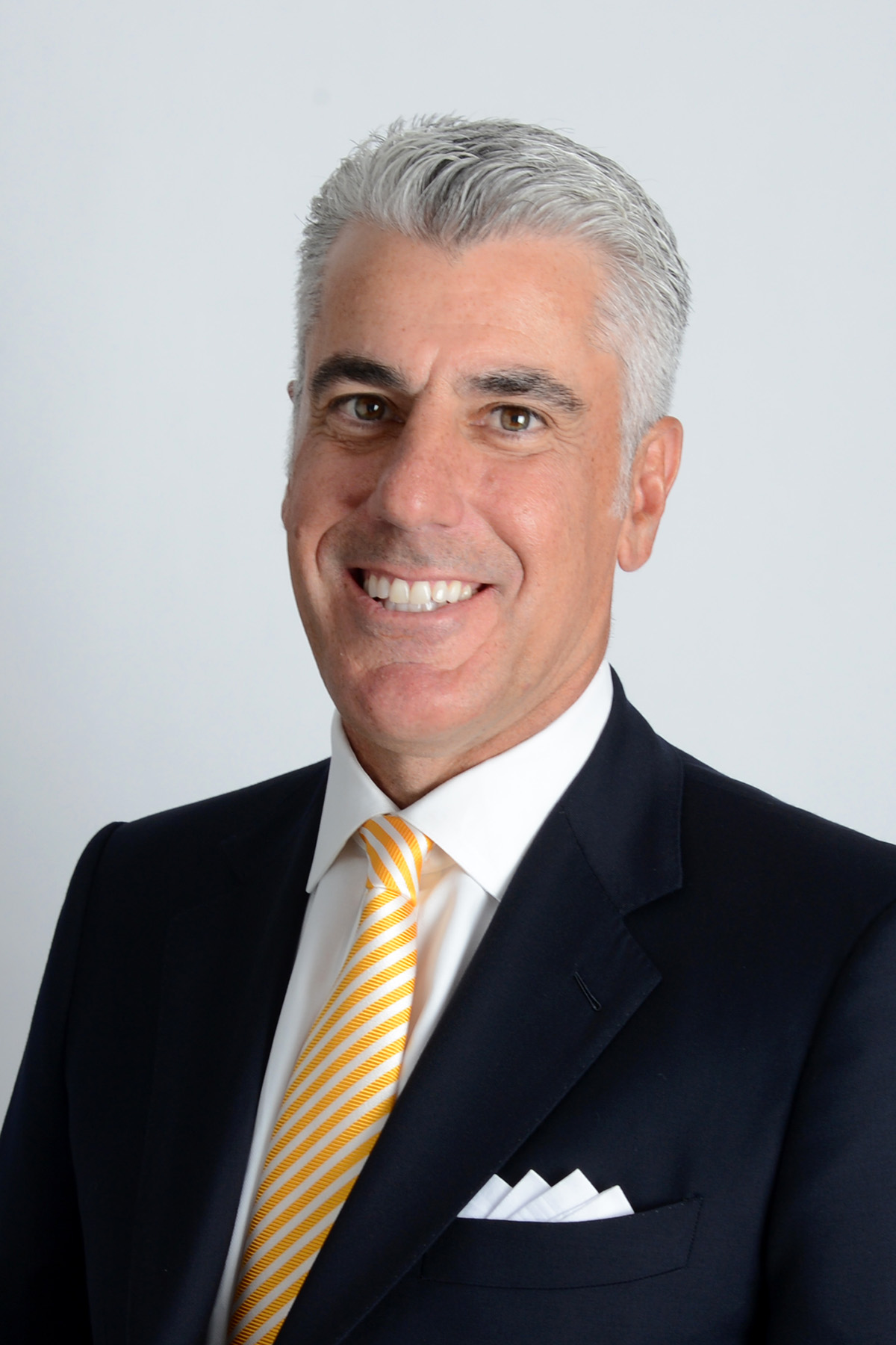 Leaders of Influence Commercial Real Estate Brokers 2023 R. Todd