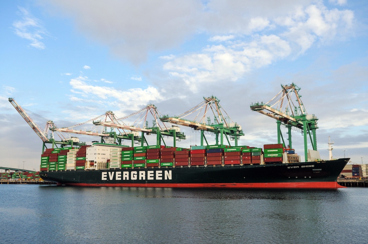 Advancements in Zero-Emission Infrastructure at the San Pedro Bay Port Complex