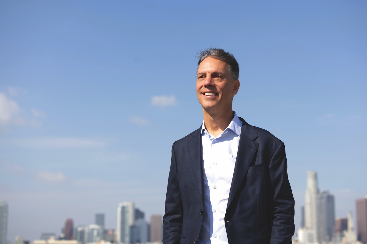 Tech Background Drives Campaign