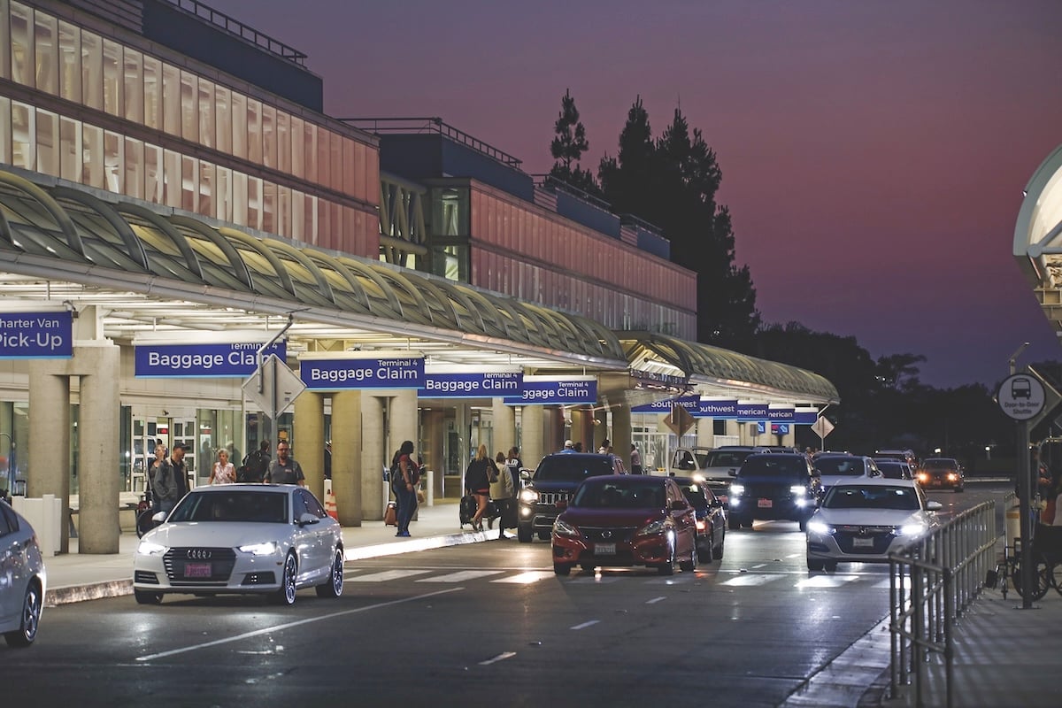 Q1 Airports Passenger Traffic Flat - Los Angeles Business Journal